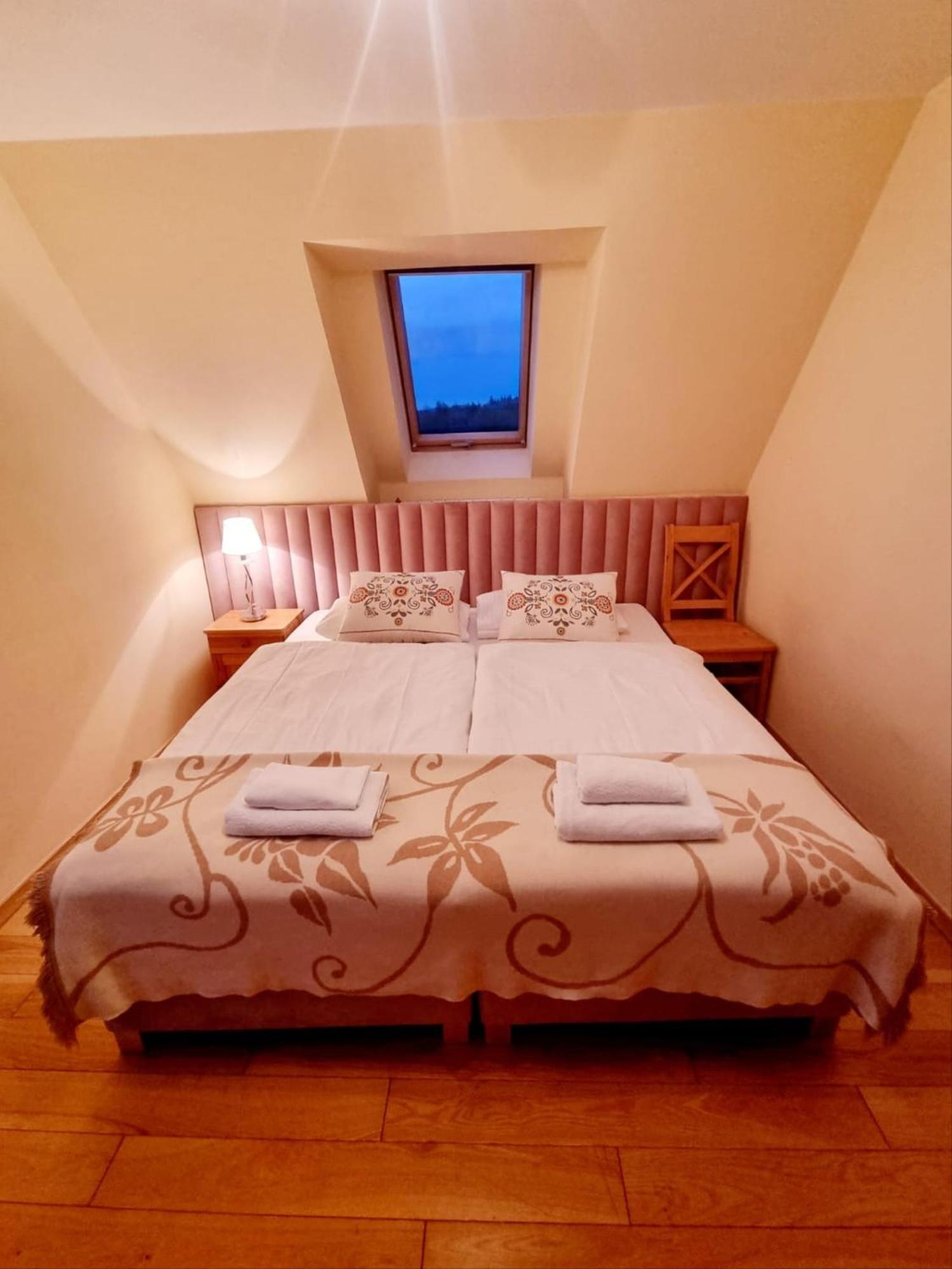 Bed & Breakfast Regina Ii &