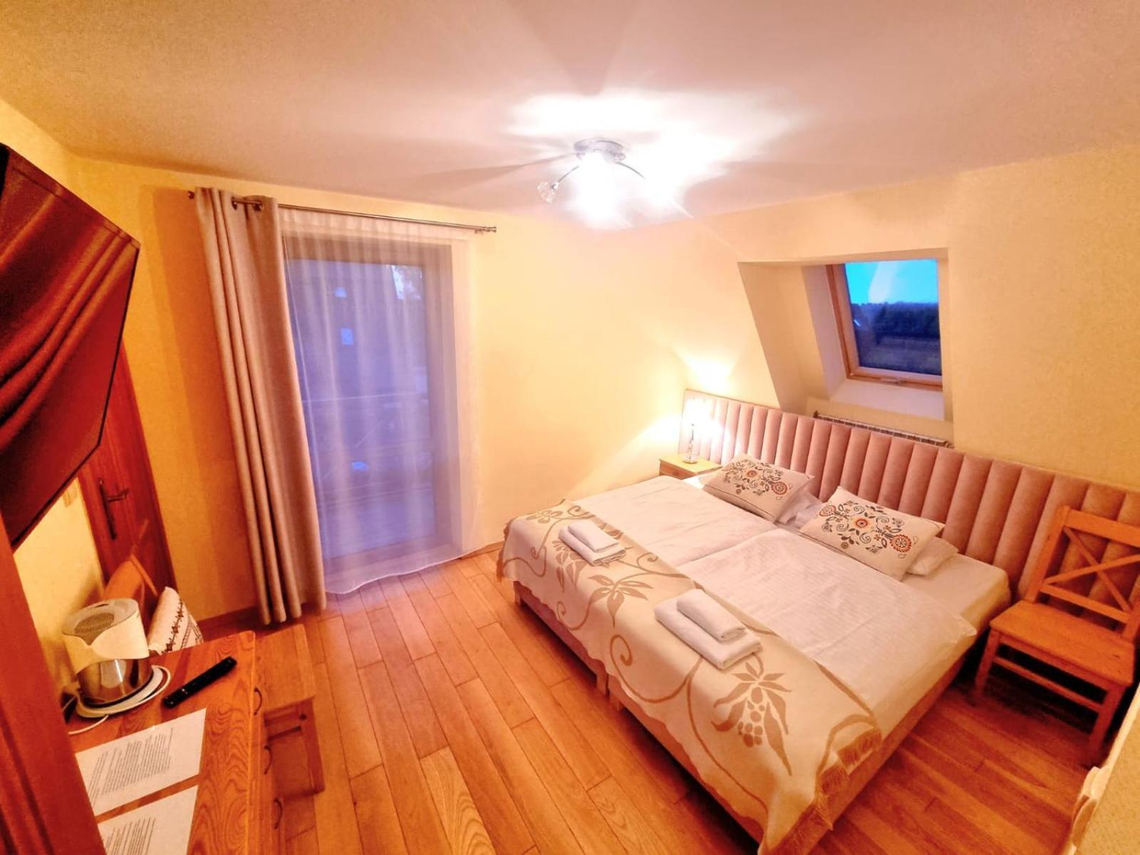 Regina Ii & Bed & Breakfast