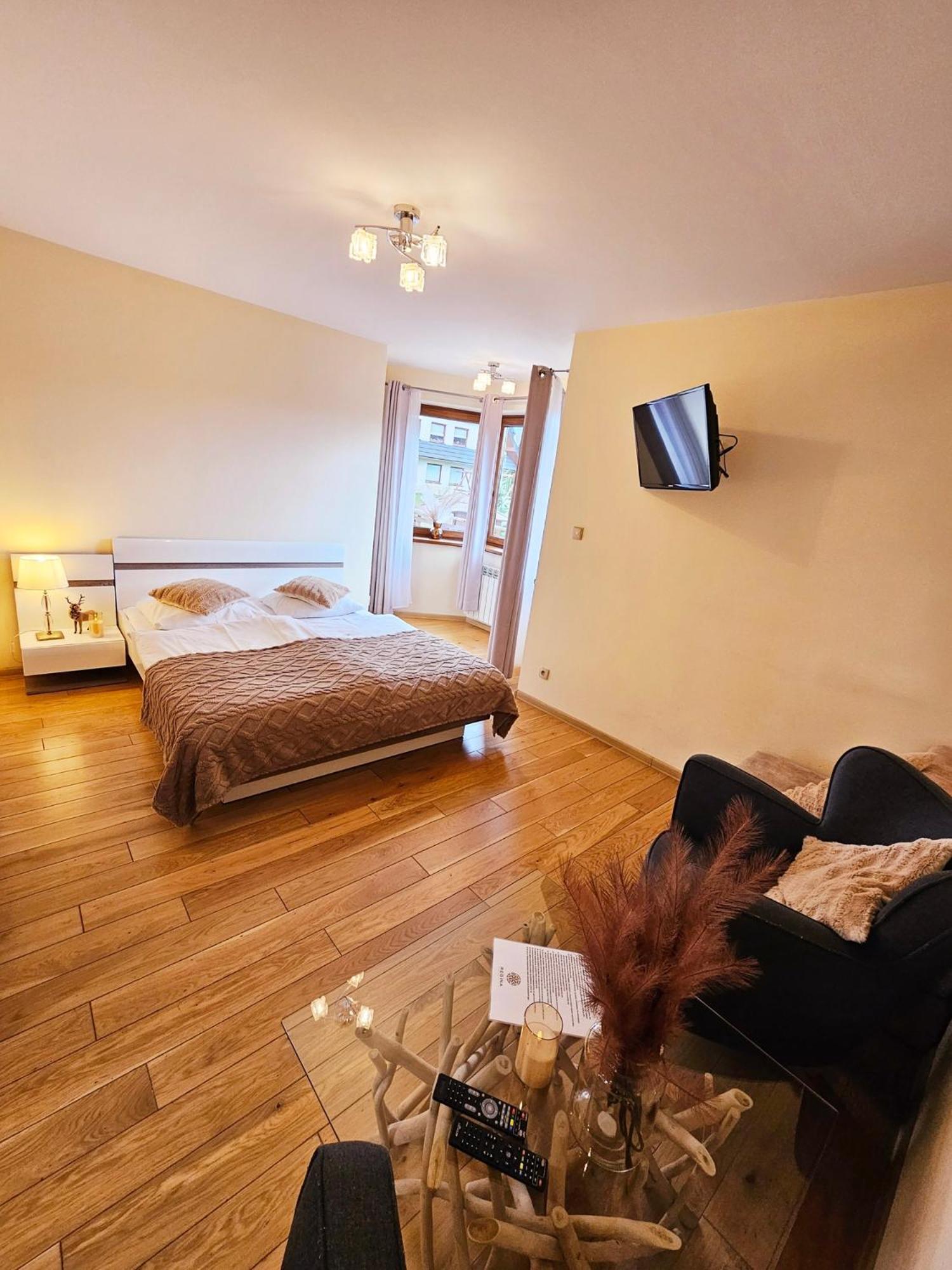 Bed & Breakfast Regina Ii &