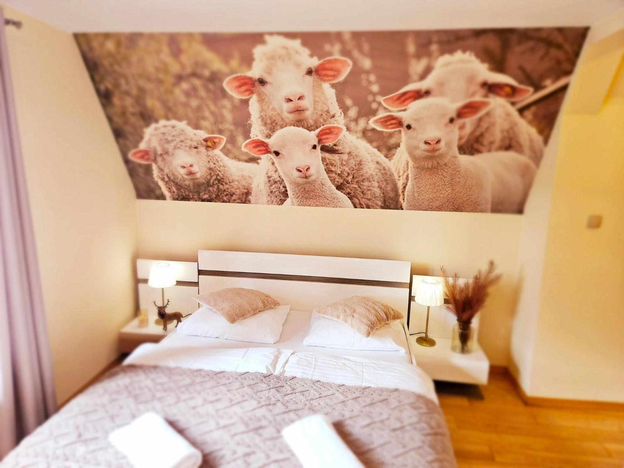 Bed & Breakfast Regina Ii &